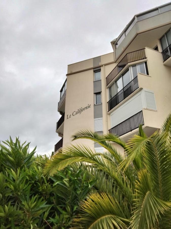 Let'S Grau Plage Le Grau-du-Roi Exterior foto